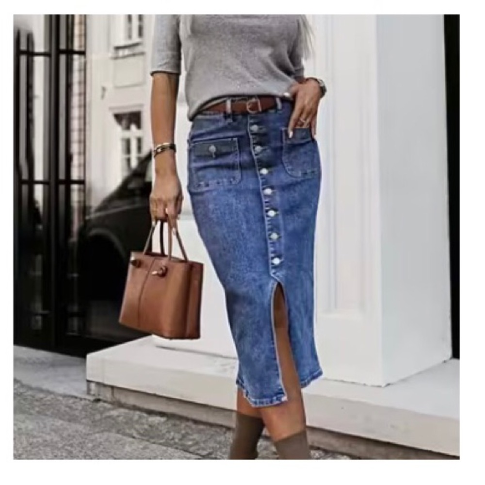 Denim Button-Front Skirt Cowboy midi